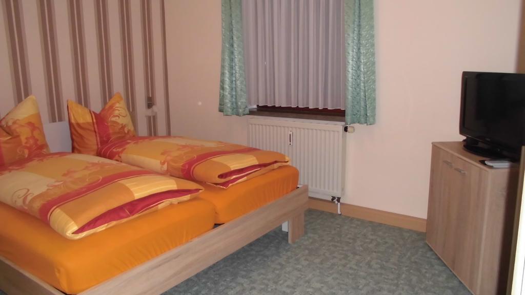 Ferienwohnung Einenkel ไซฟ์เฟิน ภายนอก รูปภาพ